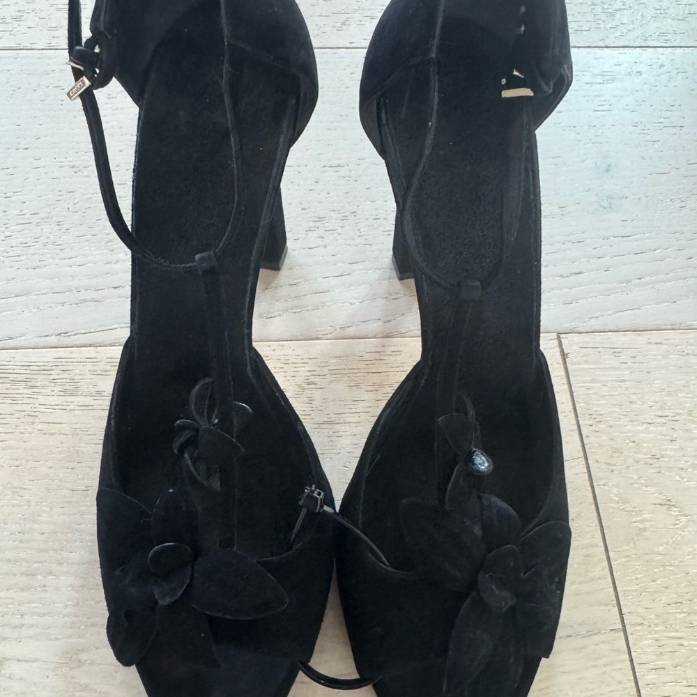 Authentic RARE  Gucci shoes, black suede flower detail 39 - Picture 13 of 16